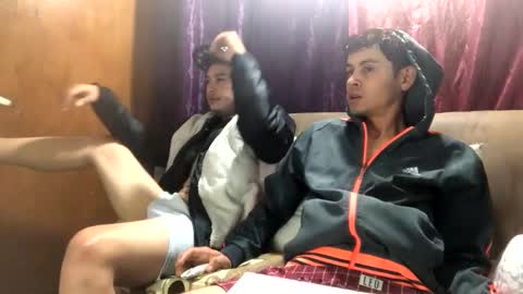 Snapshot of camivaron chatting on February 8, 11:13 pm camivaron online show from February 8, 11:13 pm