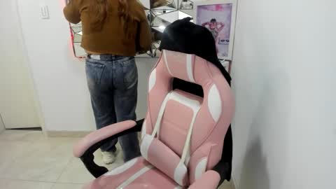 camixxx_m online show from February 25, 1:32 pm