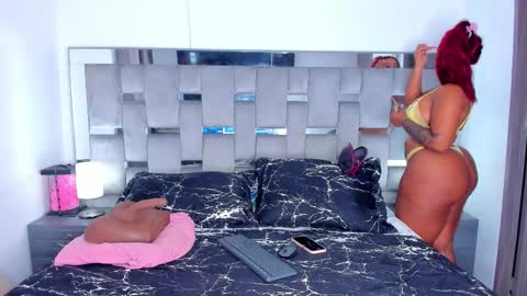 Camila online show from November 24, 4:18 pm