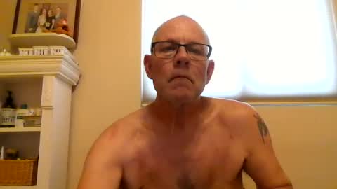 james online show from July 10, 10:01 pm