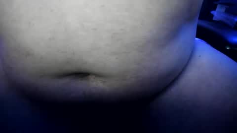 Snapshot of camshowmac chatting on February 4, 6:25 am Camshowmac online show from February 4, 6:25 am