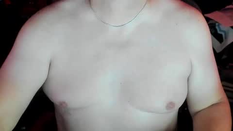 Snapshot of camshowmac chatting on November 8, 5:51 am Camshowmac online show from November 8, 5:51 am