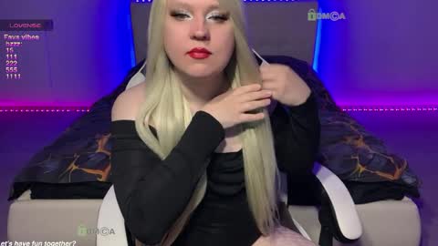 Miley online show from April 5, 11:40 am