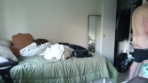 Snapshot of canadianstud18 chatting on January 17, 5:51 pm Devon online show from January 17, 5:51 pm