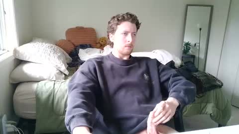 Snapshot of canadianstud18 chatting on February 24, 11:41 pm Devon online show from February 24, 11:41 pm