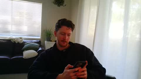 Snapshot of canadianstud18 chatting on March 6, 6:59 pm Devon online show from March 6, 6:59 pm