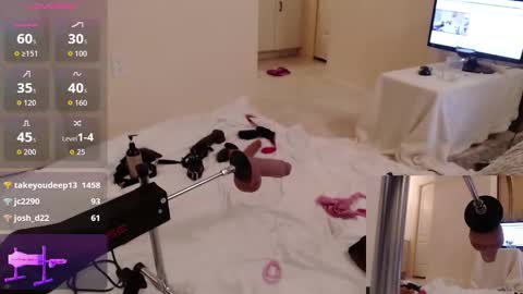 Snapshot of candi_cakes chatting on February 22, 3:07 am Candi Cakes online show from February 22, 3:07 am