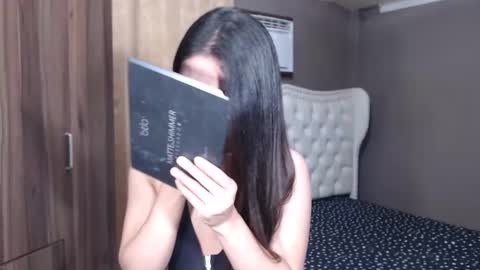 Snapshot of candice_beloved chatting on February 25, 5:36 pm Mathy online show from February 25, 5:36 pm