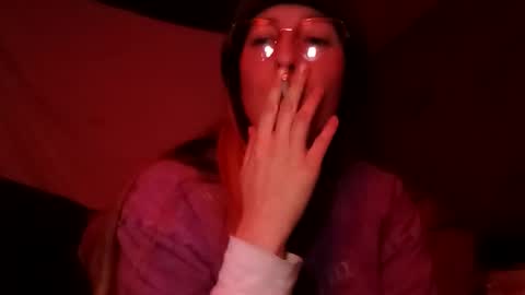 Candi online show from November 17, 7:03 am