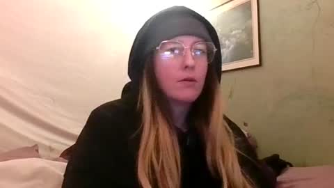 Candi online show from November 30, 1:20 am