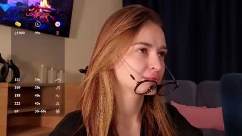 Snapshot of candy_aanna chatting on July 9, 6:12 pm Hey there Im Anna 21 years old online show from July 9, 6:12 pm