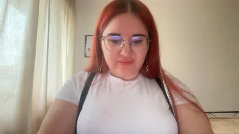 candy_amallia online show from April 4, 9:07 am