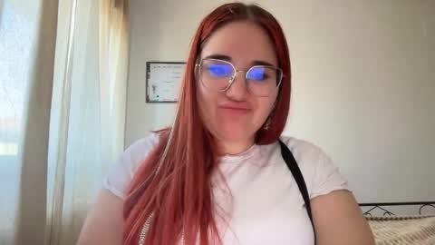 candy_amallia online show from April 9, 10:09 am