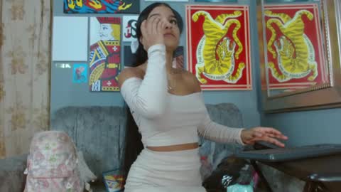 Candy biitch online show from September 15, 1:00 pm