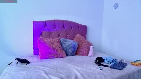 candy_blissx online show from October 27, 7:18 pm