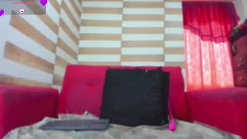 Snapshot of candy_browm1 chatting on January 30, 3:40 pm Candy Brown online show from January 30, 3:40 pm