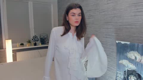 Flora online show from February 1, 7:13 pm