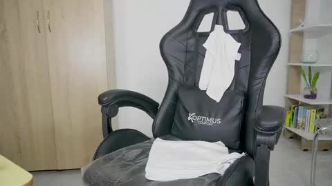 Snapshot of candy_hes chatting on May 31, 7:26 pm Nickol online show from May 31, 7:26 pm