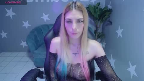 candy_kush_a online show from November 14, 8:51 pm