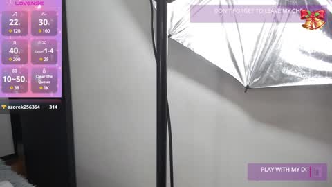 Snapshot of candy_lexy_stg chatting on December 21, 12:53 am Lexy Candy online show from December 21, 12:53 am