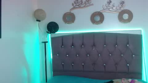 Candy online show from November 30, 7:07 pm