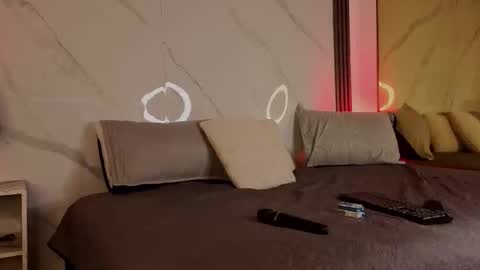 Snapshot of candy_plus chatting on January 18, 7:17 pm Candy plus online show from January 18, 7:17 pm