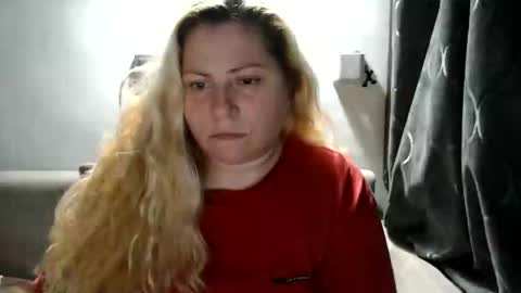 Laura online show from February 23, 7:17 pm