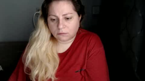 Laura online show from October 22, 6:24 am