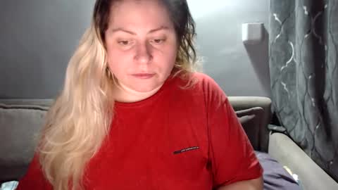 Laura online show from January 9, 5:48 pm