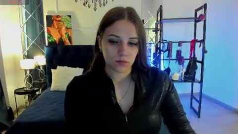 Sofia online show from August 3, 12:42 am