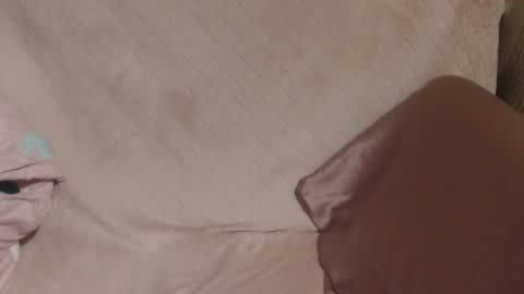 say meow and send tip  online show from April 8, 4:40 pm