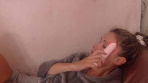 Snapshot of candylady136 chatting on July 14, 8:08 am say meow and send tip online show from July 14, 8:08 am