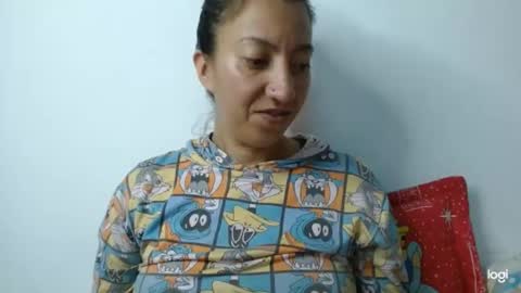 candymilfff online show from December 15, 9:41 pm