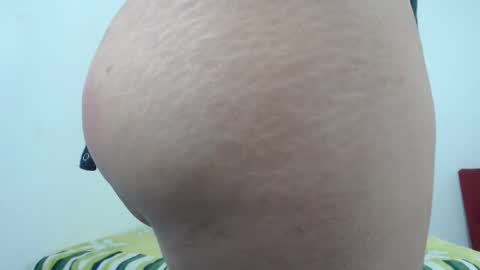 Snapshot of candymorena69 chatting on May 21, 8:49 pm candymorena69 online show from May 21, 8:49 pm