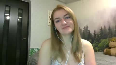 Daisy online show from January 6, 10:56 pm