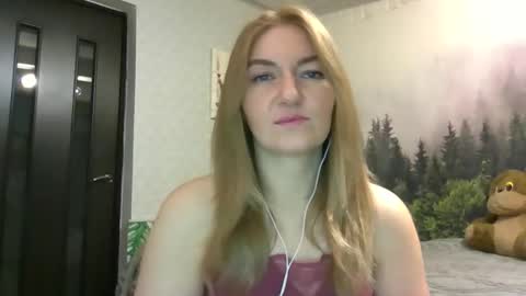 Daisy online show from January 11, 9:20 pm