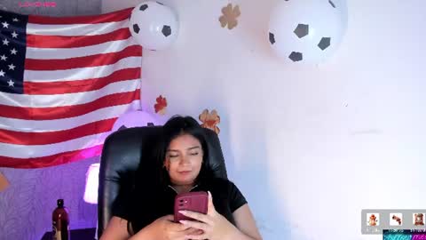 Candys Victoria online show from July 5, 5:14 am