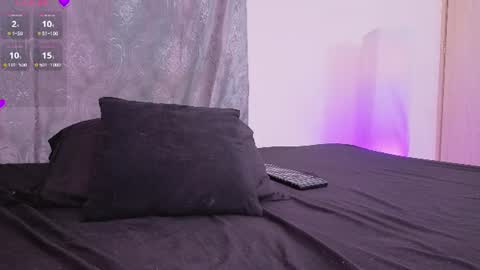 Snapshot of candysweet_naughty_ chatting on July 2, 3:23 am Thali online show from July 2, 3:23 am