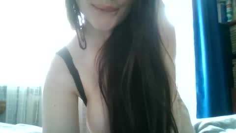 CandyXDiamond online show from May 14, 6:42 am