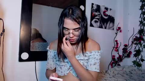 candyy_doll_ online show from May 30, 5:04 am