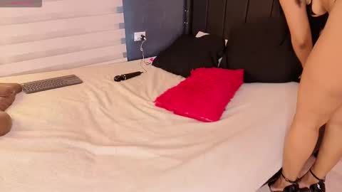 Snapshot of candyy_love1 chatting on October 3, 2:03 pm candyy_love1 online show from October 3, 2:03 pm