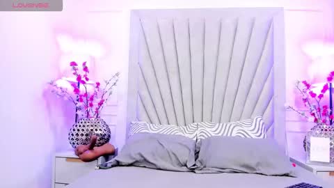 Snapshot of candyyvega chatting on February 4, 8:47 pm candyyvega online show from February 4, 8:47 pm