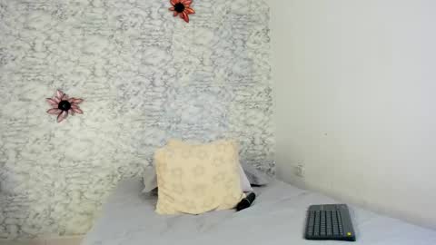 Snapshot of canhela1 chatting on March 7, 10:56 am Canhela online show from March 7, 10:56 am
