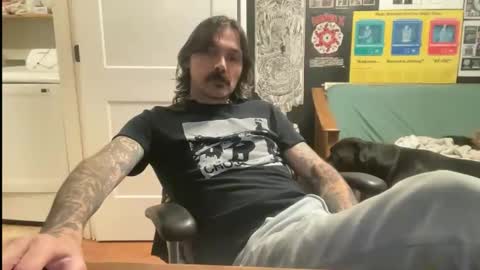 Snapshot of cantleavethehouse chatting on February 27, 5:51 am cantleavethehouse online show from February 27, 5:51 am