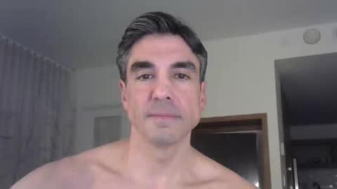 Snapshot of capmorgan247 chatting on January 8, 2:35 am capmorgan online show from January 8, 2:35 am