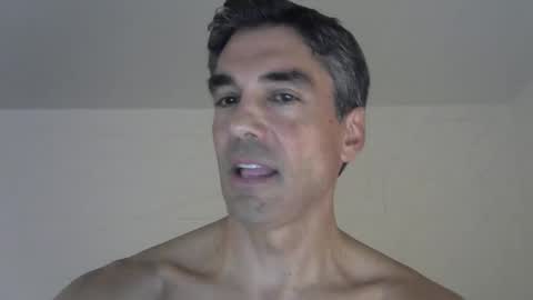 Snapshot of capmorgan247 chatting on October 1, 1:22 am capmorgan online show from October 1, 1:22 am