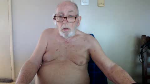 capt5105 online show from June 13, 12:19 am