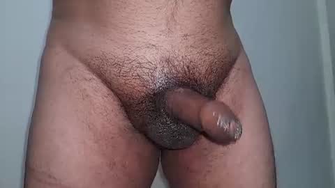 Snapshot of captain_juicyprecum chatting on July 4, 4:07 am captian juicyprecum online show from July 4, 4:07 am