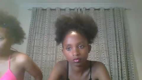 Snapshot of carababey chatting on February 16, 11:48 pm carababey online show from February 16, 11:48 pm