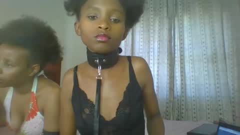 Snapshot of carababey chatting on February 17, 11:55 am carababey online show from February 17, 11:55 am